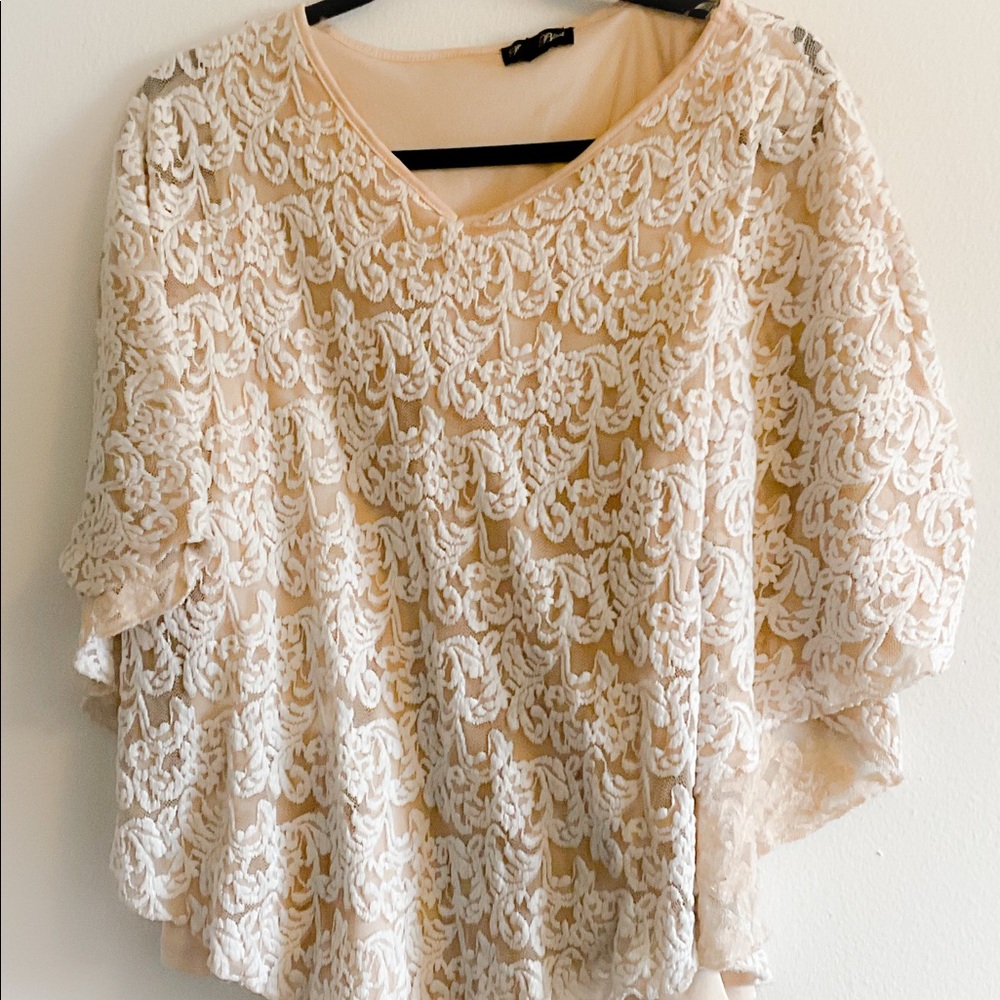 Brittany black Cream lace blouse